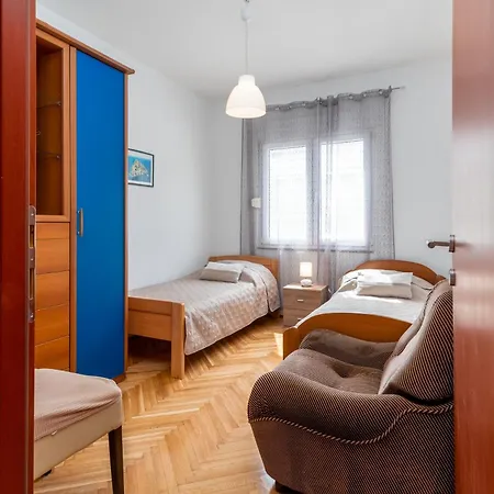 House Antonija, Relax By The Sea * Seget Vranjica
